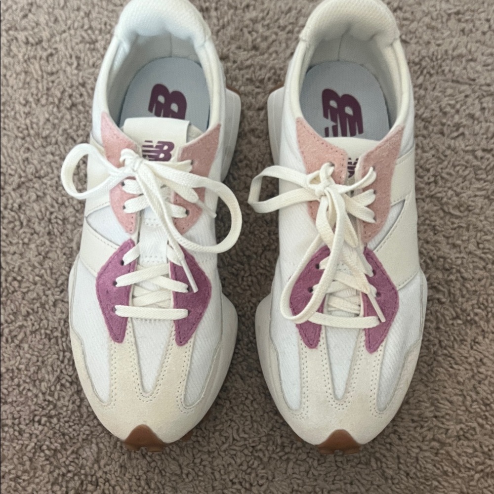 New Balance & CALIA Women's 327 Shoes Ws327rp - size 7.5 - worn once